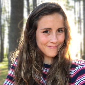 Meet your Posher, Caitlin